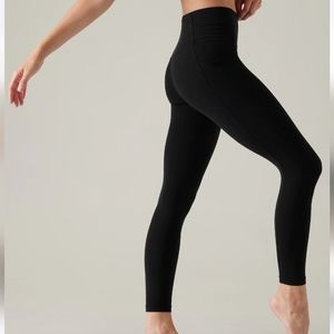 Athleta salutation 7/8 tight